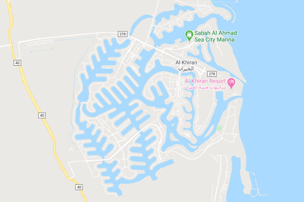 للبيع ارض على البحر خلفها ارتداد